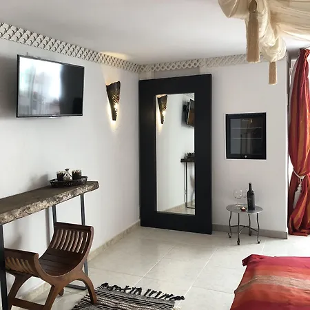 Breeze Boutique Guest Rooms, Marbella 4* Marbella