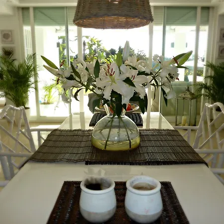 Breeze Boutique Guest Rooms, Marbella 4* Marbella