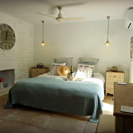 Breeze Boutique Guest Rooms, Marbella Frühstückspension 4*